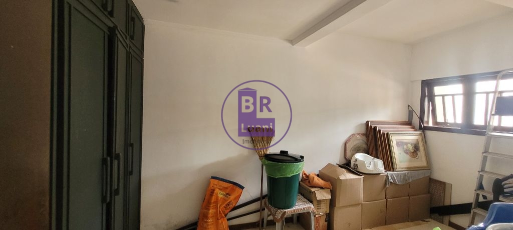 Sobrado de alto padrão no bairro Tucanos