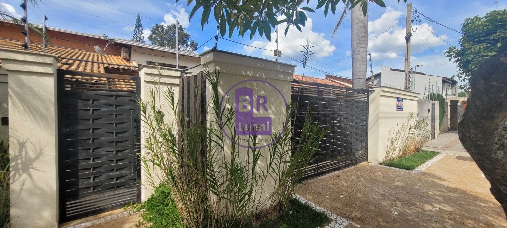 Sobrado de alto padrão no bairro tucanos