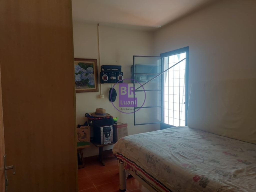 Casa com excelente potencial comercial e de investimento