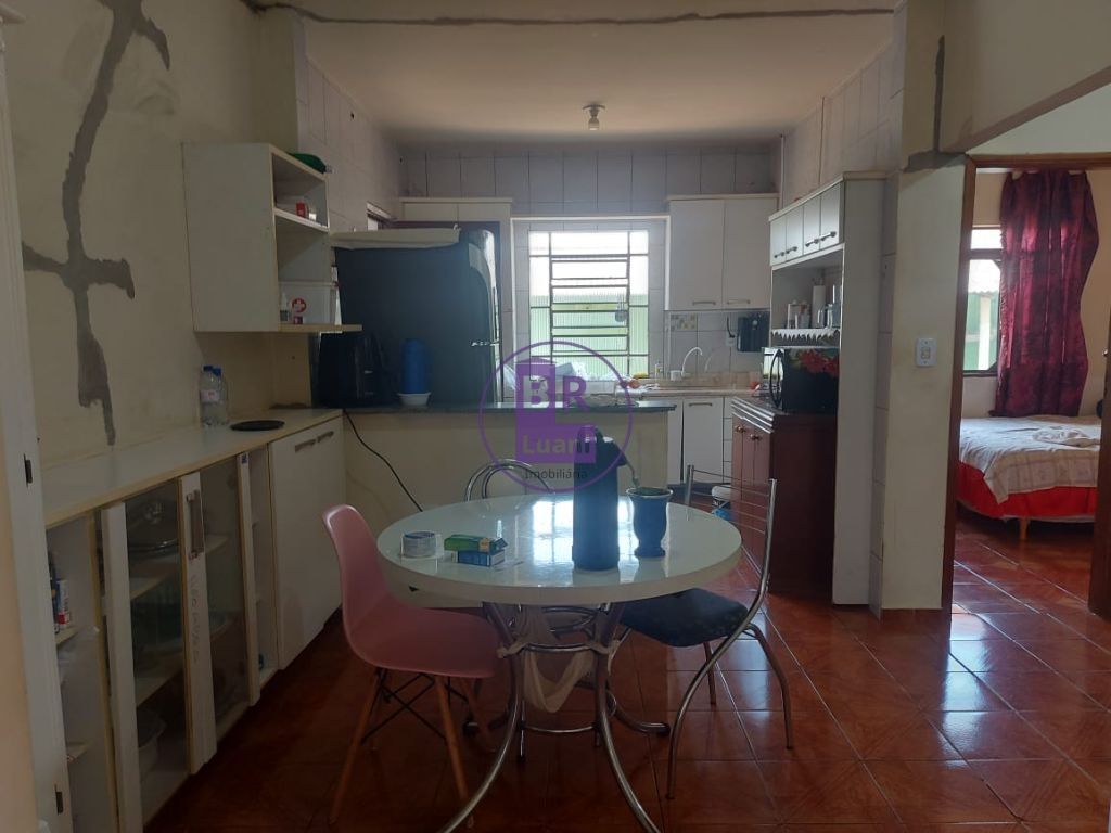 Casa com excelente potencial comercial e de investimento