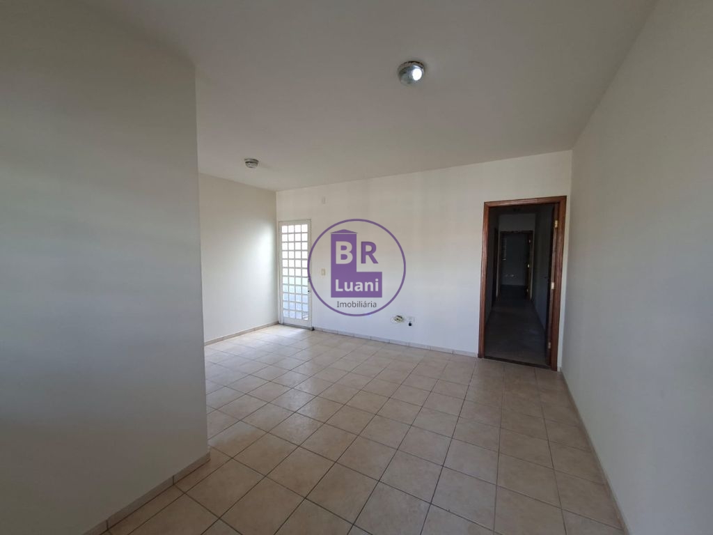Imóvel à Venda na Zona Leste Região Completa e Valorizada.