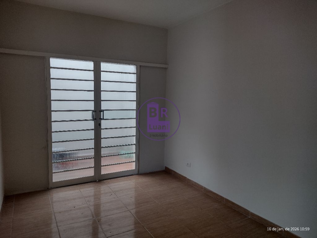 Casa para locação residencial ou comercial - 3 quartos - 1 s