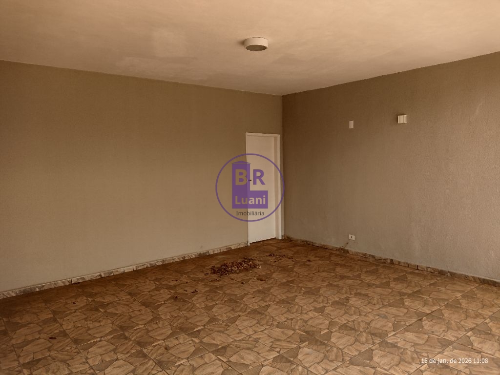 Casa para locação residencial ou comercial - 3 quartos - 1 s