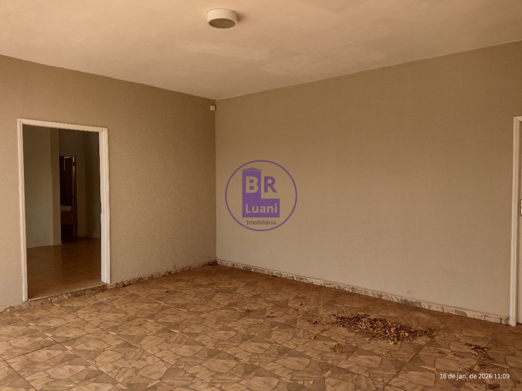 Casa para locação residencial ou comercial - 3 quartos - 1 s