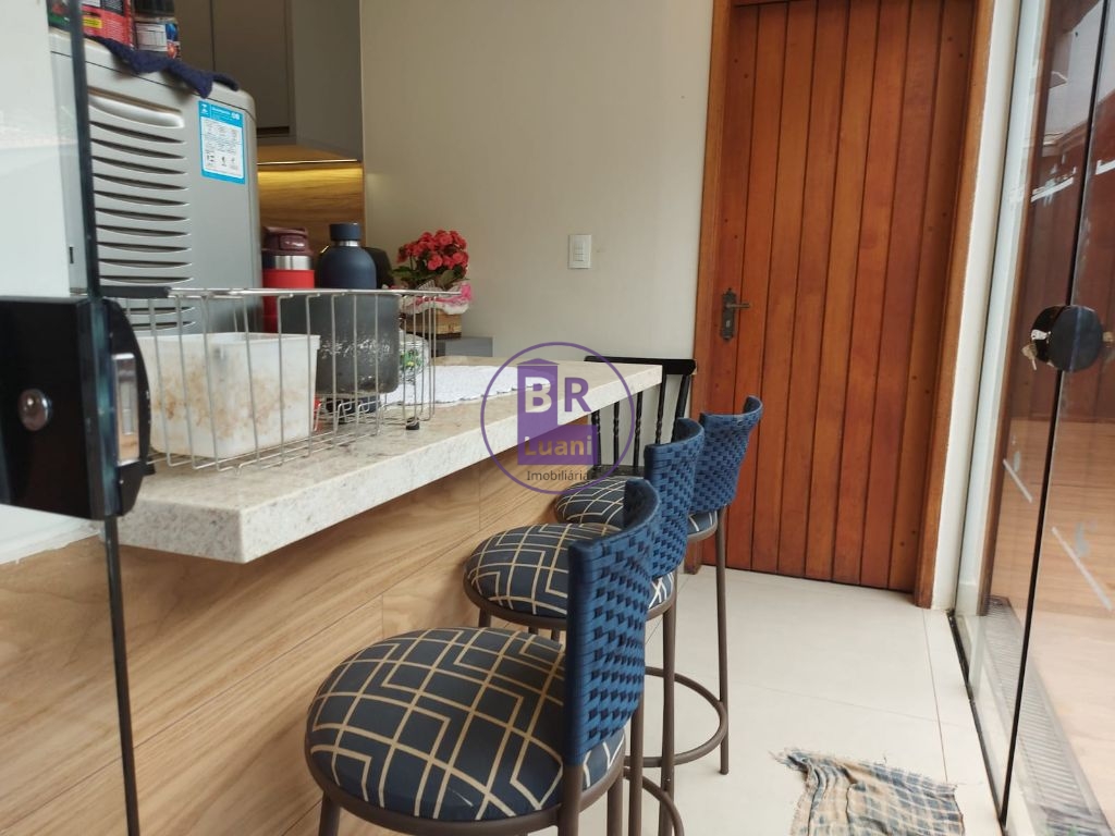 Casa a venda no Jardim Coliseu