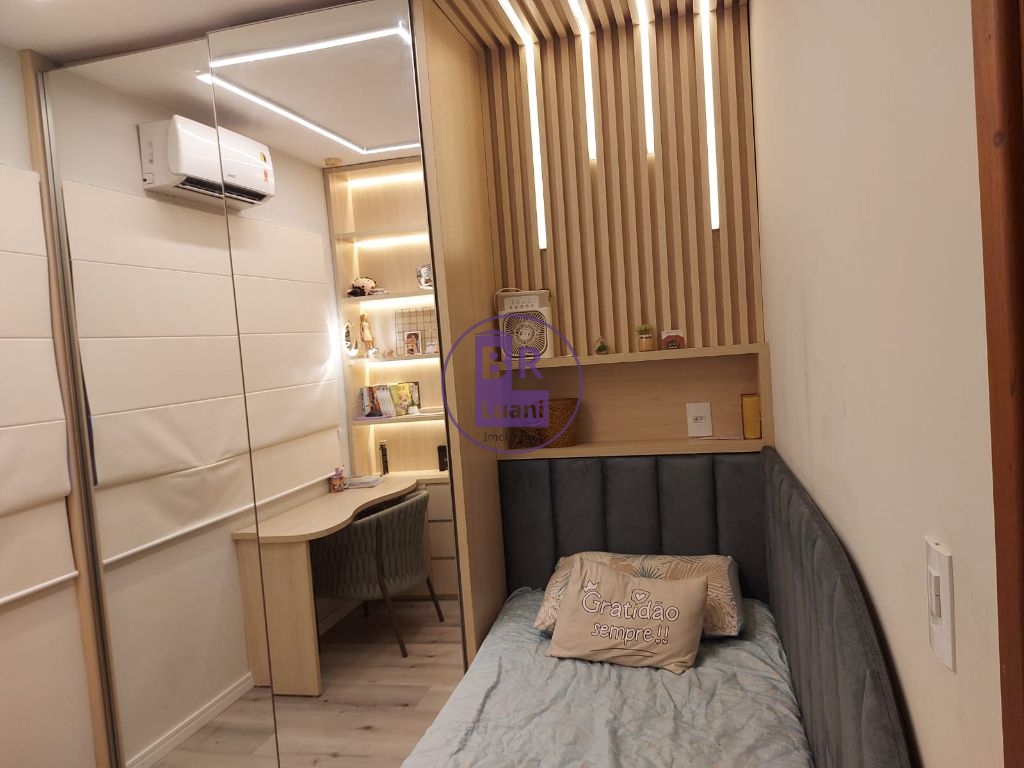 Casa a venda no jardim coliseu