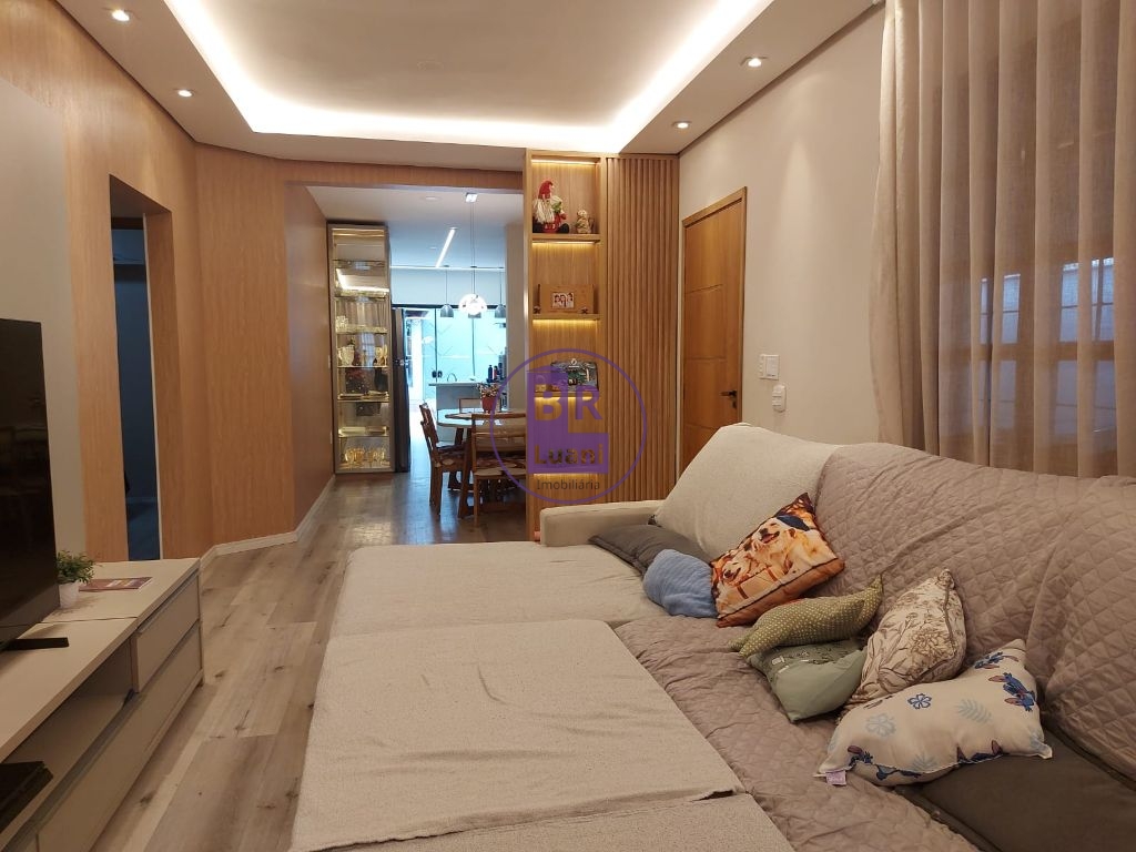 Casa a venda no jardim coliseu