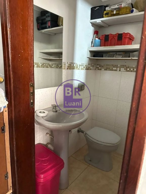 Imóvel com 2 casas independentes à venda excelente para mora