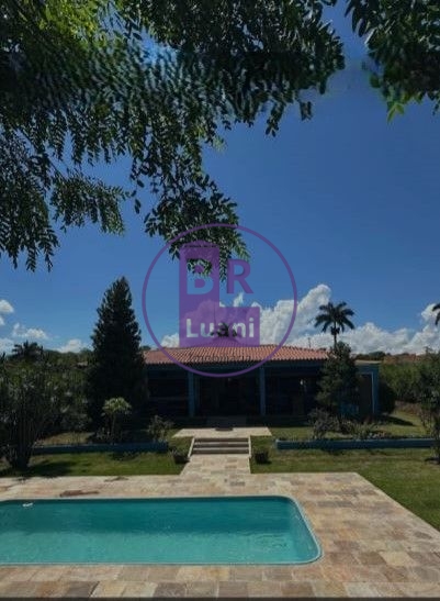 Chácara de alto padrão com acesso exclusivo à represa no riv