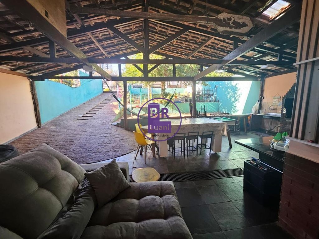 Casa térrea à venda