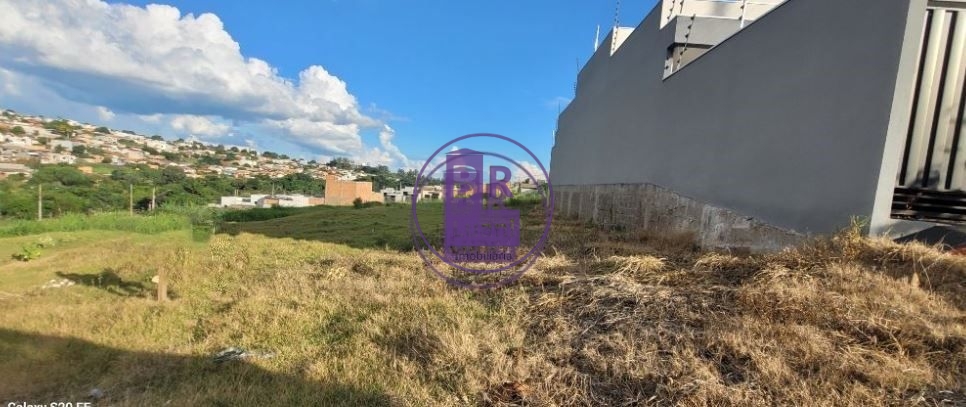 Terreno à venda