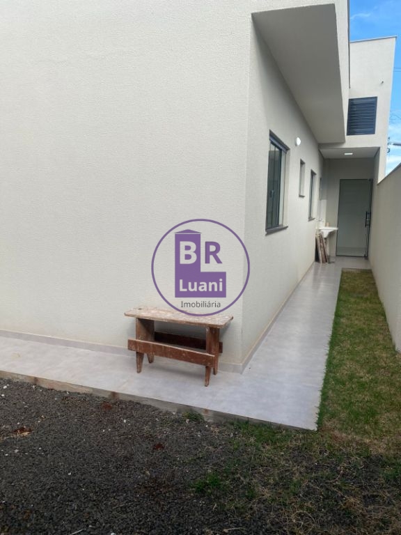 Casa geminada nova à venda no vivi xavier
