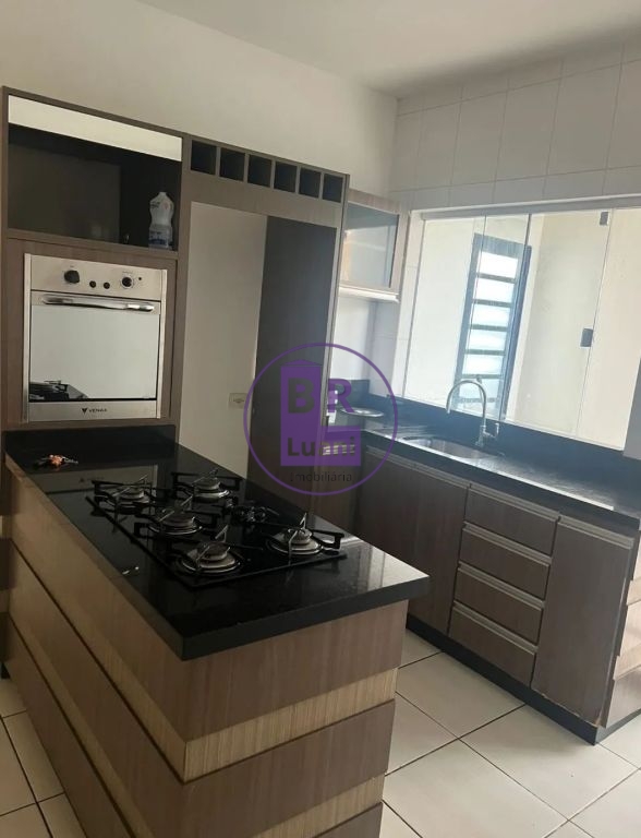 Linda casa geminada a venda abaixo do valor do mercado