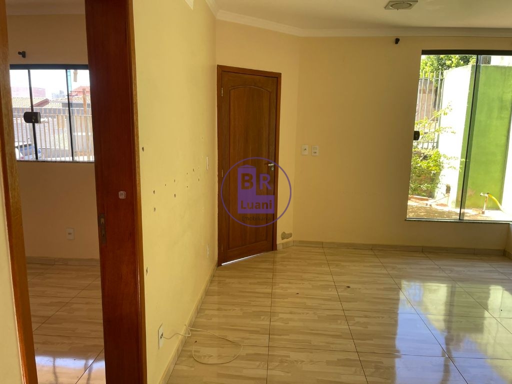 Sobrado à venda em cambé com 4 quartos
