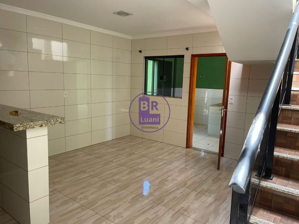Sobrado à venda em cambé com 4 quartos