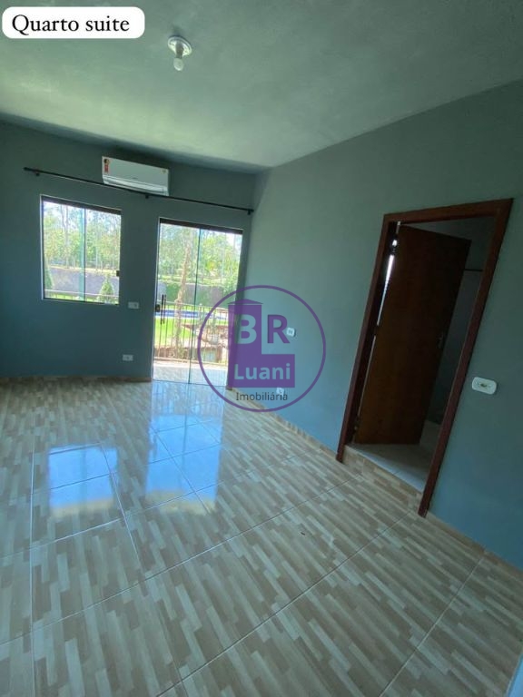 Excelente chácara molhada à venda no condomninio riviera do 