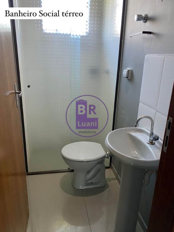 Excelente chácara molhada à venda no condomninio riviera do 