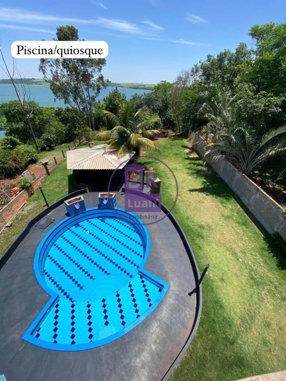 Excelente chácara molhada à venda no condomninio riviera do 