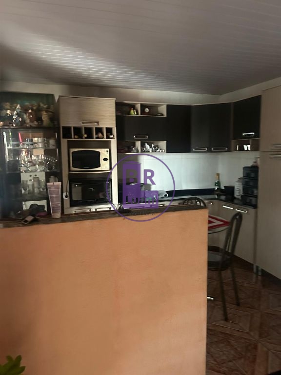 Casa à venda com 2 dormitórios no jd. Maracanã zona sul de l