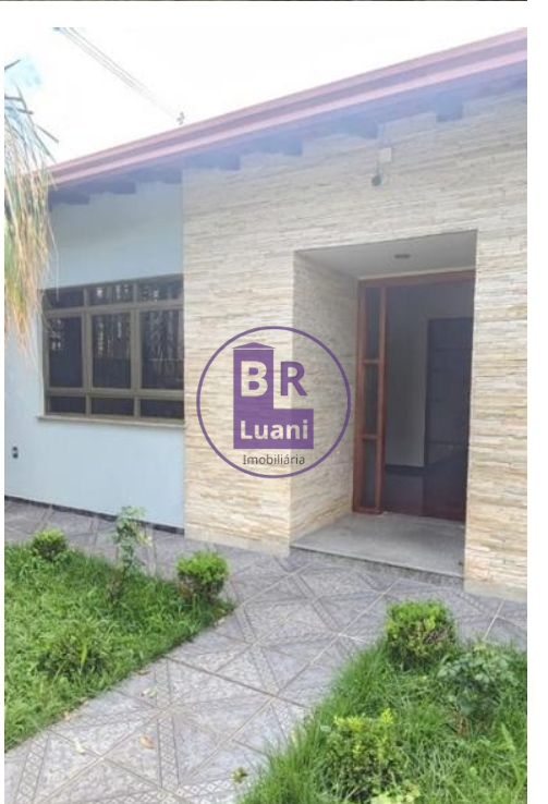 Casa para locação e venda com 4 dormitórios sendo 2 suítes -