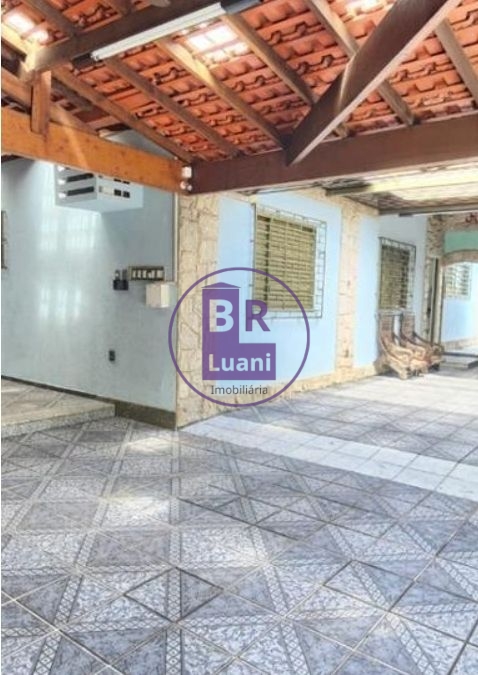 Casa para locação e venda com 4 dormitórios sendo 2 suítes -