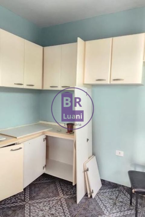 Casa para locação e venda com 4 dormitórios sendo 2 suítes -