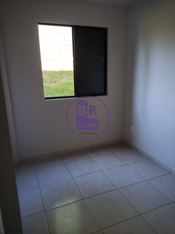 Apartamento à venda na região central de cambé-pr com 2 dorm