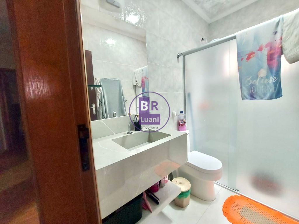 Excelente casa com 3 dormitórios e suíte à venda no jardim i