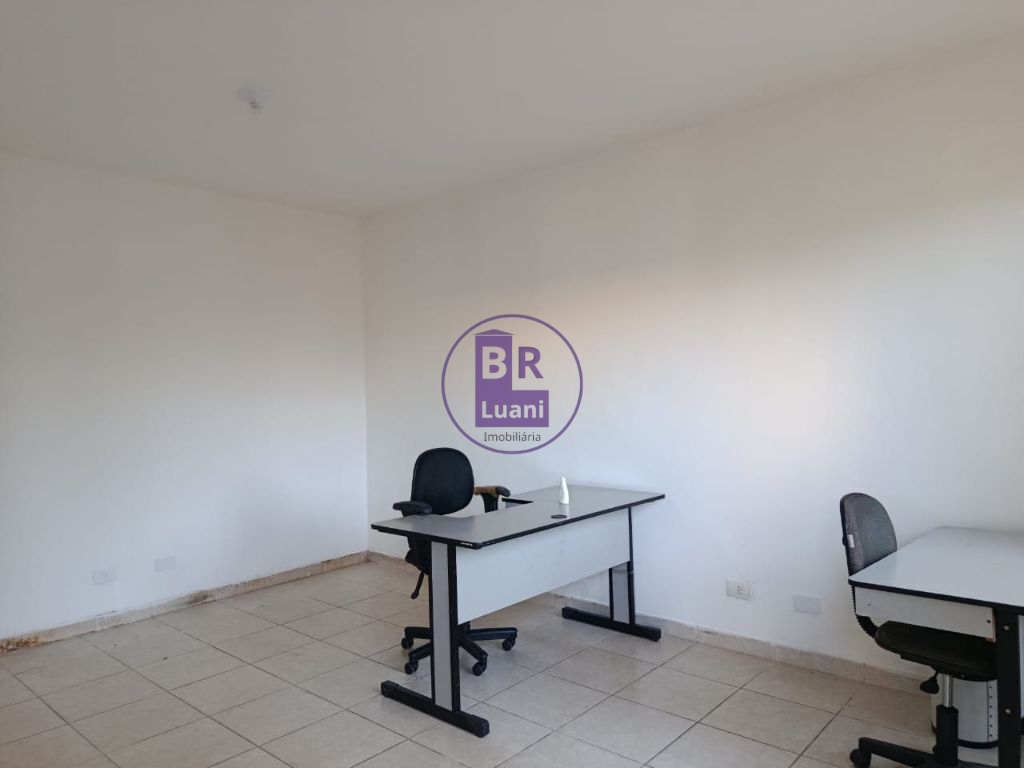 Excelente imóvel comercial com 8 salas para locação