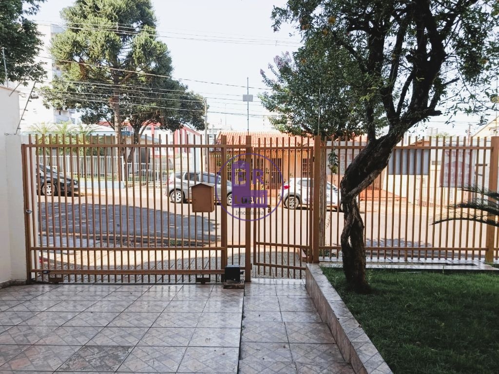 Excelente imóvel comercial com 8 salas para locação