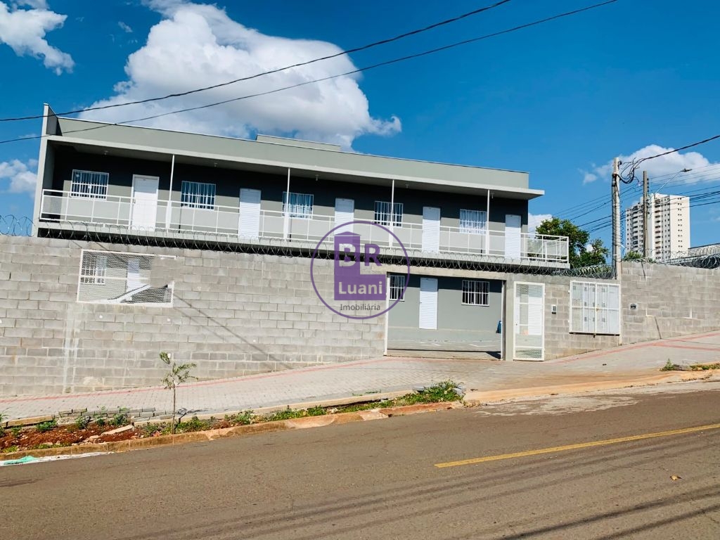 Prédio sobrado com 10 kitnets à venda