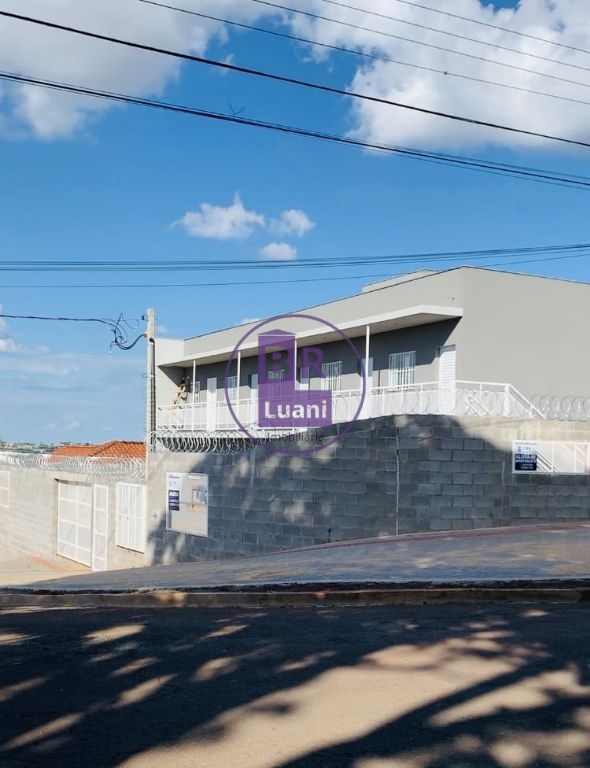 Prédio sobrado com 10 kitnets à venda