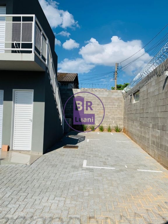 Prédio sobrado com 10 kitnets à venda