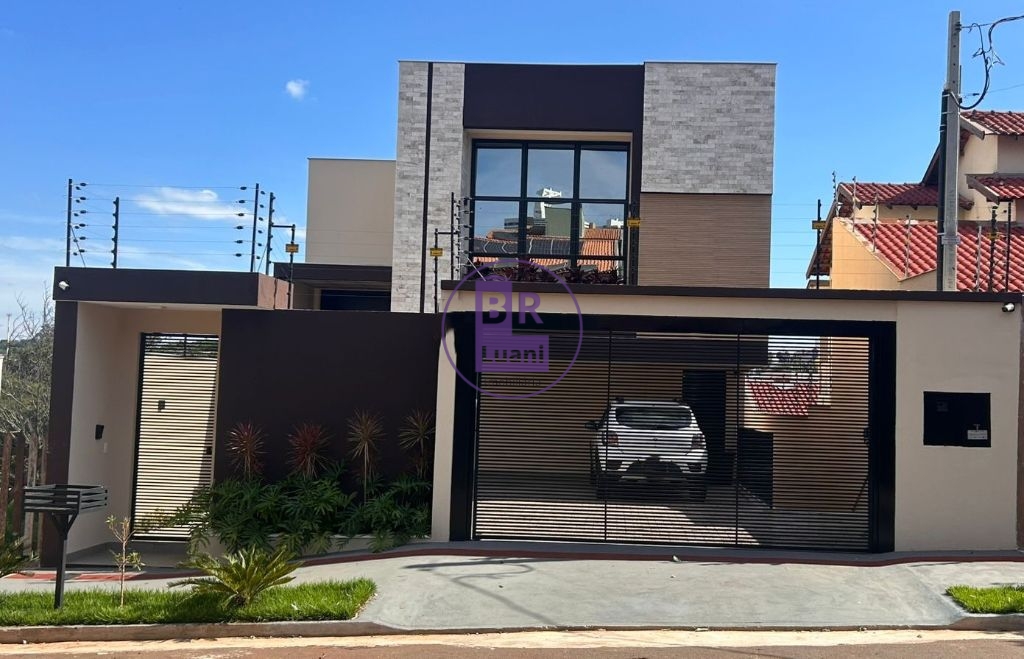 Casa alto padrão com 3 suites porteira fechada à venda