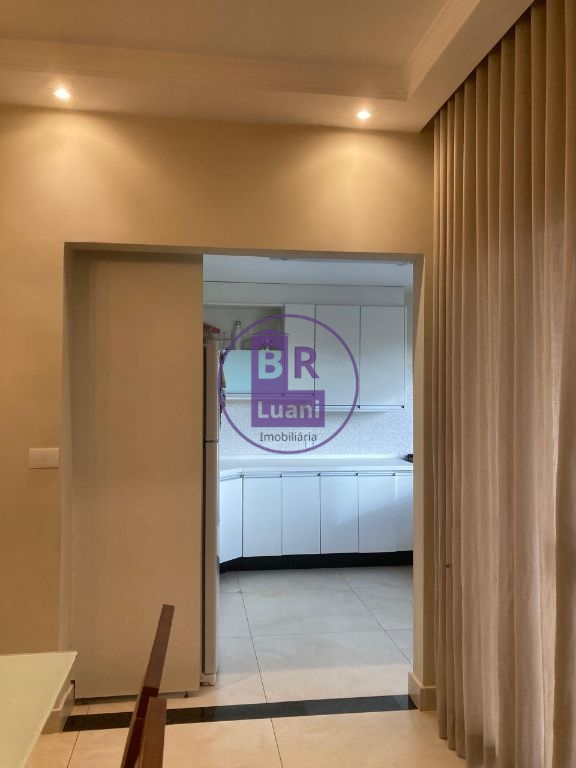 Excelente casa à venda com 3 dormitórios sendo 1 suite