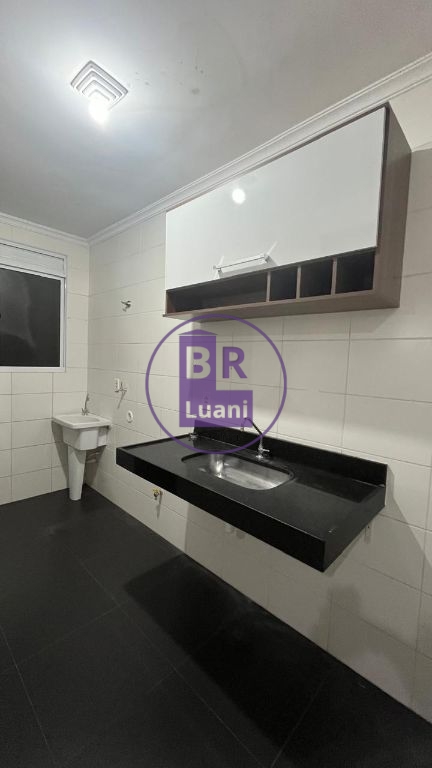 Apartamento à venda com 2 dormitórios no Spazio Lyon