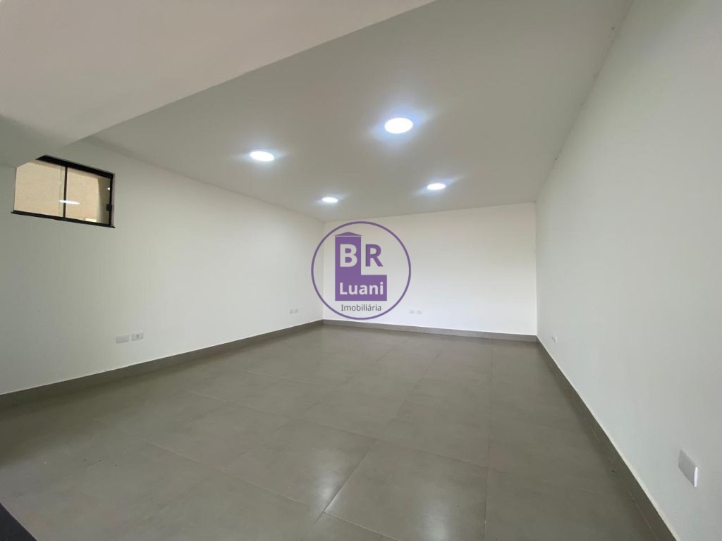 Linda casa nova com 3 dormitórios sendo 1 suíte com um ótima localização.