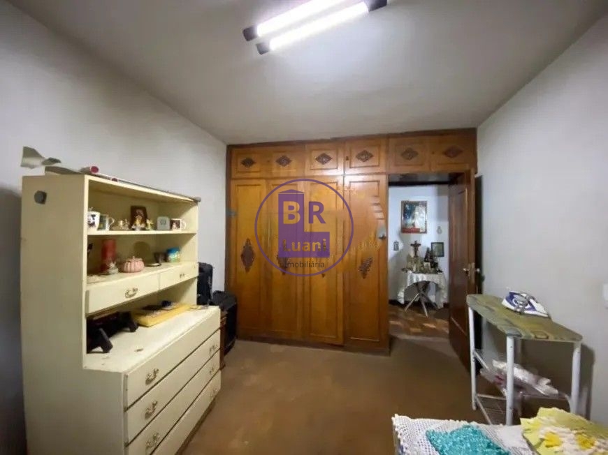 Imóvel com 408m² com 4 dormitórios em localização super valo