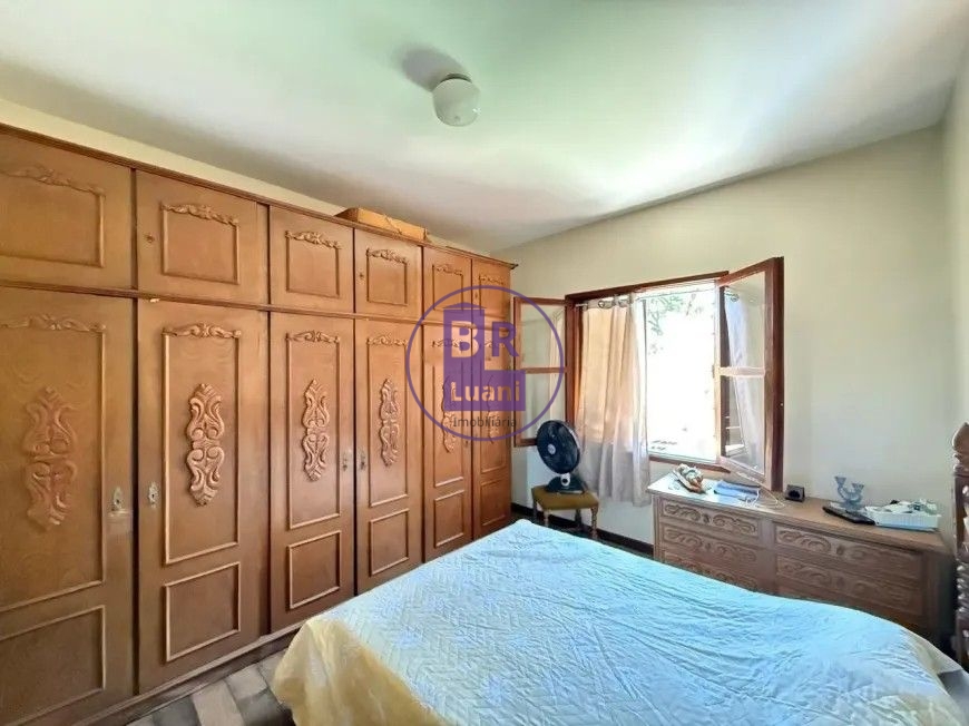 Vendo sobrado com 3 quartos e 4 banheiros no jardim maringá 