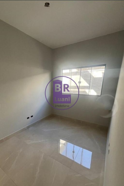 Casa germinada nova com 3 dormitórios em cambé