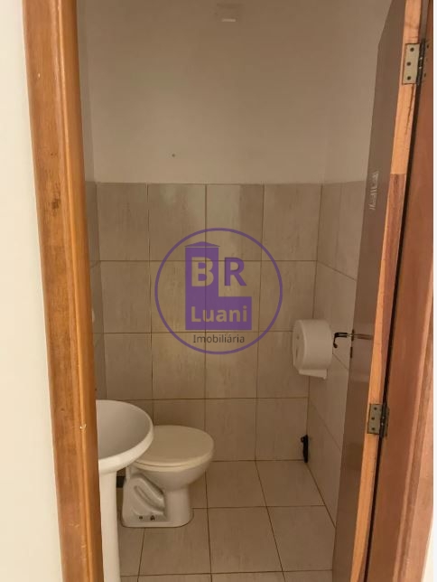 Prédio comercial à venda com 7 salas com localização privile