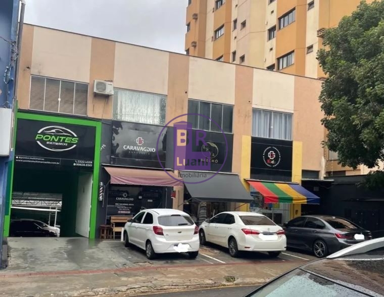 Prédio comercial à venda com 7 salas com localização privile