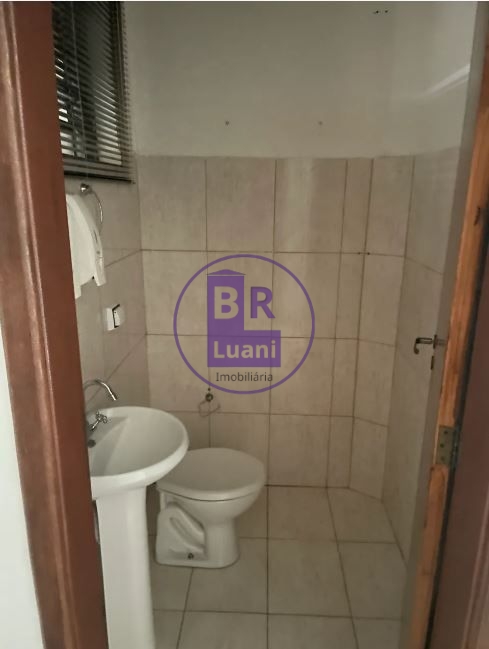 Prédio comercial à venda com 7 salas com localização privile