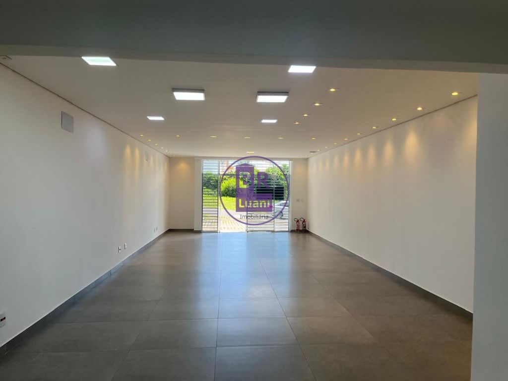 Ponto comercial para locação com 150m² com mezanino.