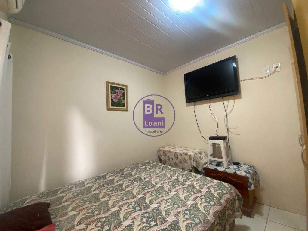 Casa térrea à venda com 3 dormitórios sendo 1 suíte