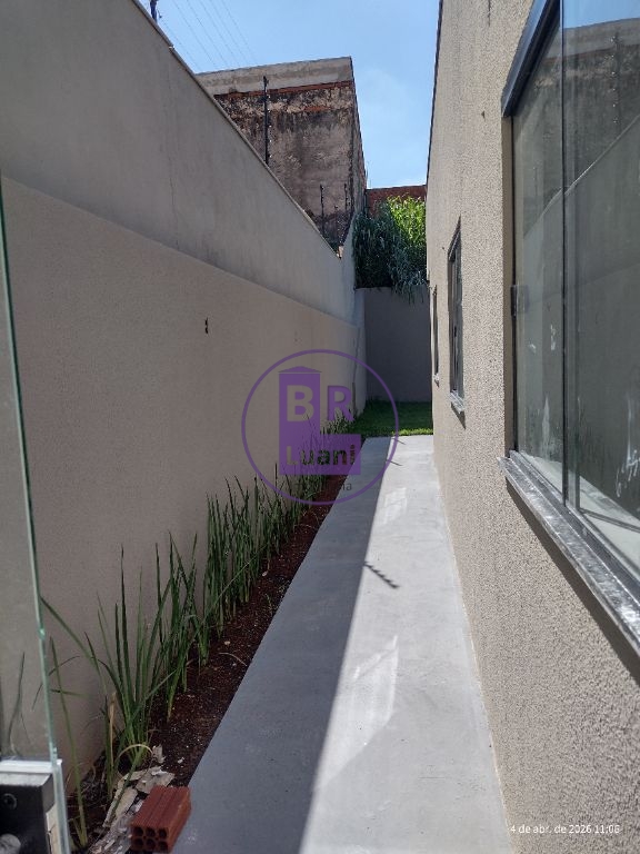 Casa com 3 Quartos e 2 banheiros à Venda - Jardim Colúmbia R$ 399.000,00