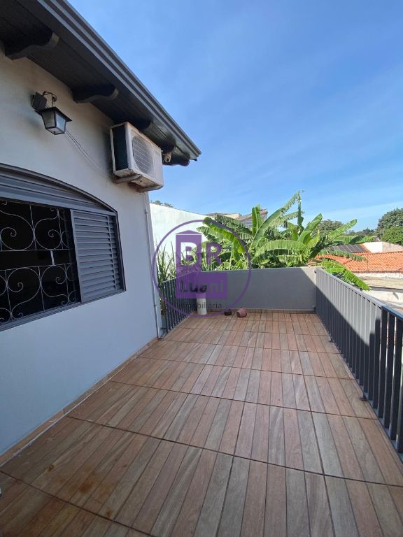 Oportunidade no Jd. Alpes Casa a venda, 250 m² construção, 4 quartos sendo 1 suíte