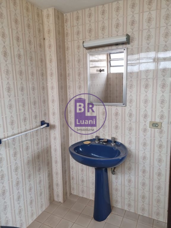 Apartamento à venda com 3 dormitorios sendo 1 suite no Centro