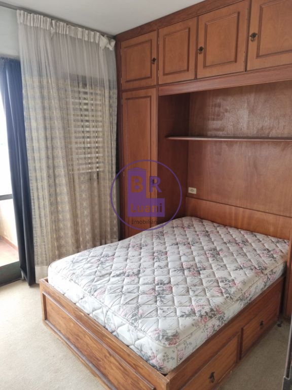Apartamento à venda com 3 dormitorios sendo 1 suite no Centro