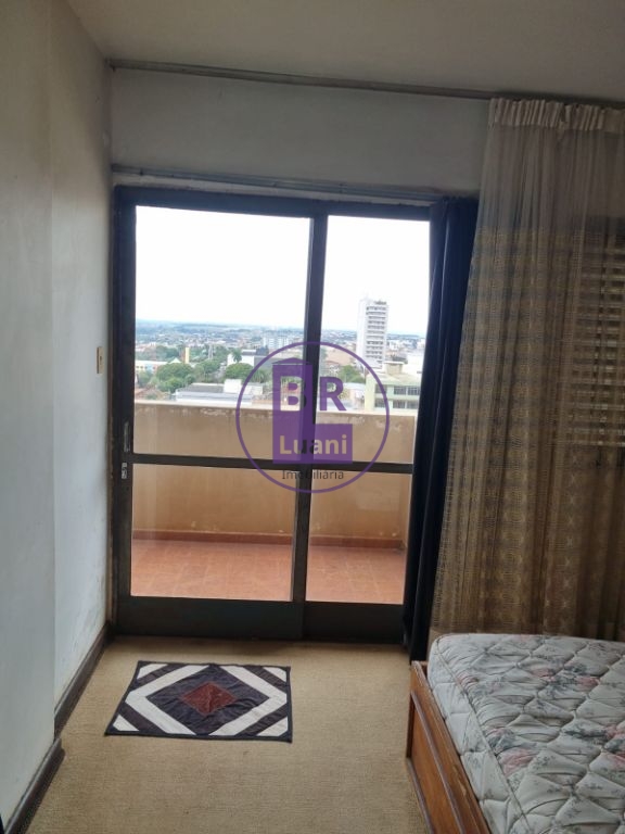 Apartamento à venda com 3 dormitorios sendo 1 suite no Centro